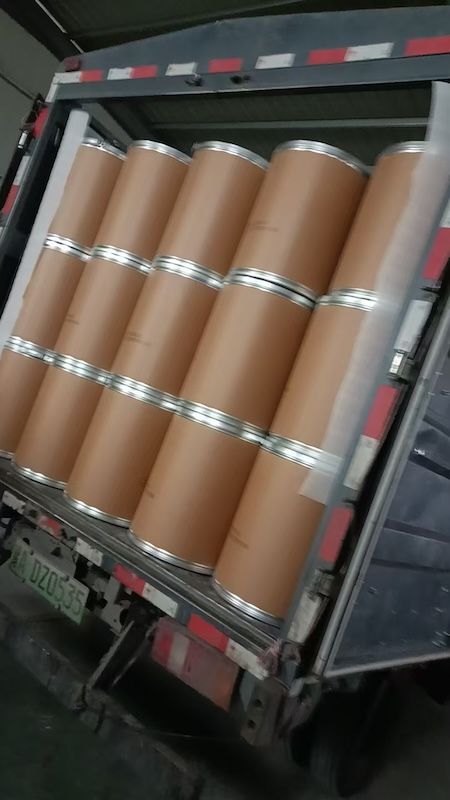 博辉包装制品铁箍纸板桶发货现场